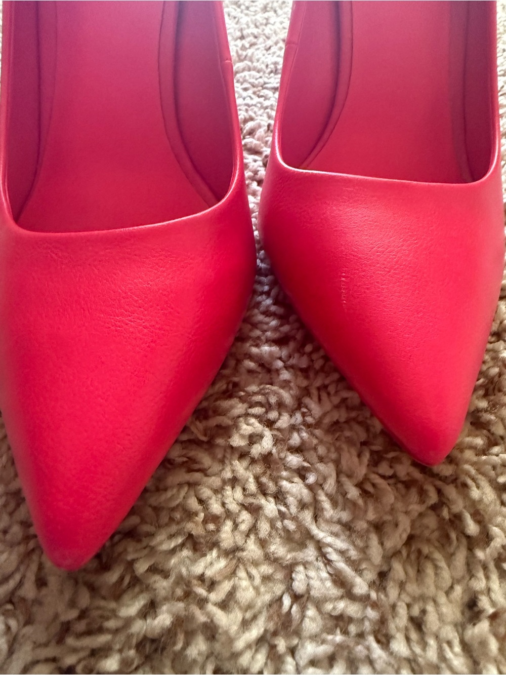 ALDO size 9 hot pink stilettos - Picture 2 of 8